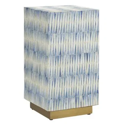 Accent Table2696572