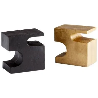 Bookends447402