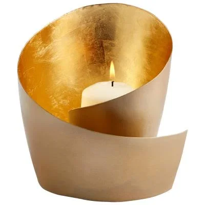 Candelabra761449
