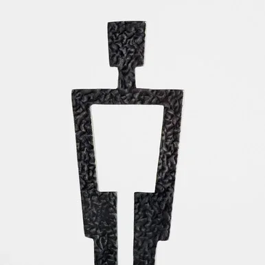 Cyan Benedict Sculpture in Black And White – 11502