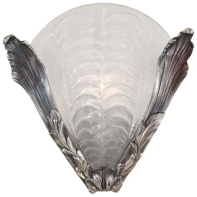 Metropolitan Metropolitan One Light Wall Sconce in Platinum – N950496-54B