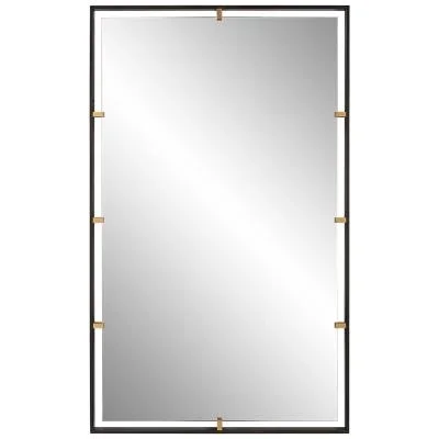 Mirror2082346