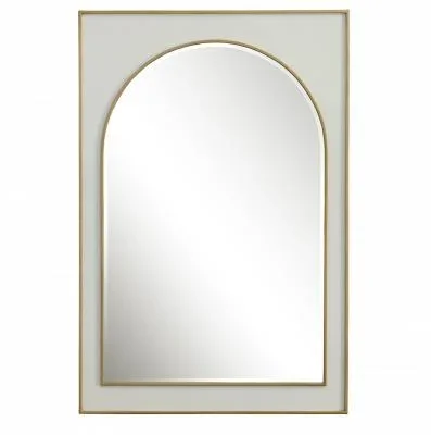 Mirror2648834