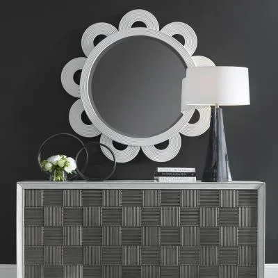 Mirror9530873