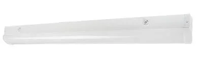 Narrow Strip2645667